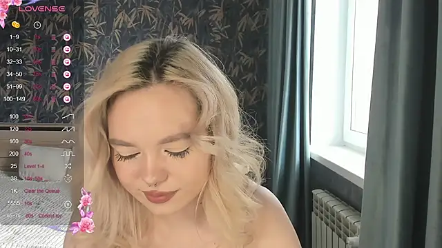 Anna Delon online show from 04-26-26, 11:18