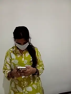 Anjali hot33 online show from 04-17-26, 05:54