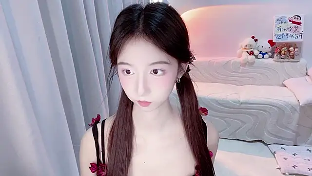 Snapshot of lucky-tt chatting on 05-11-26, 02:45 lucky-tt online show from 05-11-26, 02:45