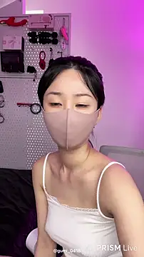 gumi 0418 online show from 05-06-26, 10:58