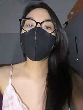 Snapshot of ZzyzyZ-009 chatting on 06-18-26, 02:32 ZzyzyZ-009 online show from 06-18-26, 02:32