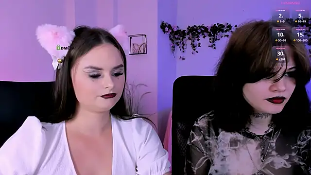 Snapshot of nikki_kiss_ chatting on 07-16-26, 10:45 nikki kiss online show from 07-16-26, 10:45