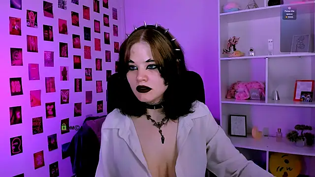 Snapshot of nikki_kiss_ chatting on 07-24-26, 08:43 nikki kiss online show from 07-24-26, 08:43