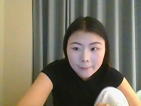 HJW2002 online show from 04-14-26, 09:47