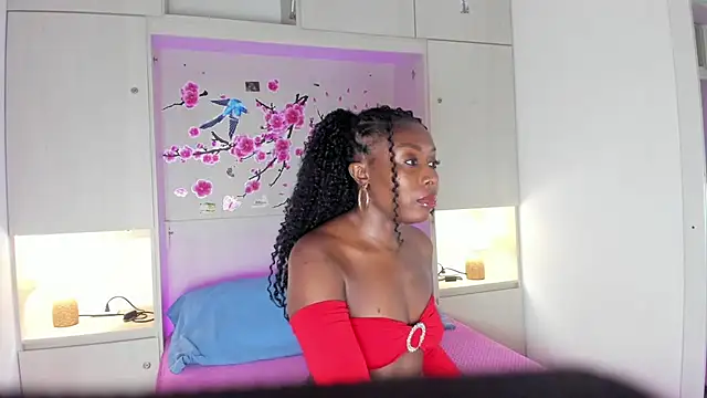 TaylorBloom online show from 05-26-26, 11:52