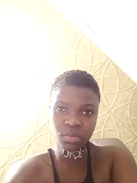 Snapshot of Sammmynoe chatting on 04-28-26, 02:27 Sammmynoe online show from 04-28-26, 02:27