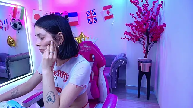 Patme queen online show from 07-17-26, 07:11