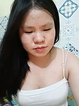 Snapshot of Seraphinahh chatting on 05-29-26, 04:35 Seraphinahh online show from 05-29-26, 04:35