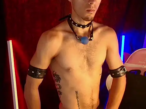 Snapshot of dark_men1 chatting on 04-18-26, 05:15 dark men1 online show from 04-18-26, 05:15