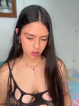 emily g11 online show from 04-18-26, 12:07