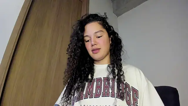 MiaRouseex online show from 06-11-26, 12:32