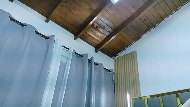 Leo Miller  online show from 04-25-26, 11:35