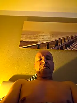 mannohmann5 online show from 06-20-26, 05:56
