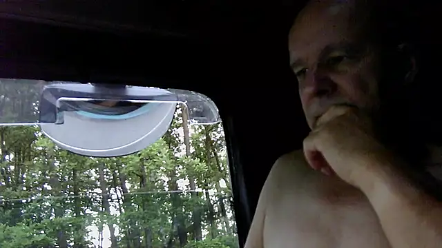 mannohmann5 online show from 06-24-26, 07:44