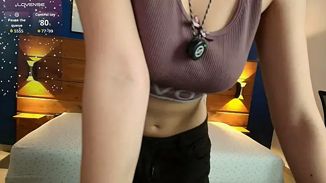 lily reeds online show from 06-04-26, 07:40