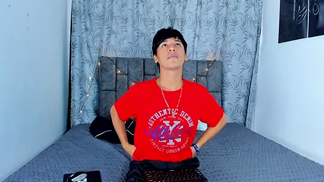 IhanKing online show from 06-11-26, 07:00