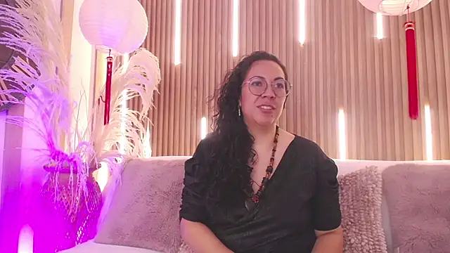 Velvet Curly online show from 05-29-26, 12:22
