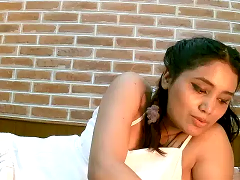 Snapshot of jellyyynspicyyy chatting on 06-11-26, 04:59 jellyyynspicyyy online show from 06-11-26, 04:59