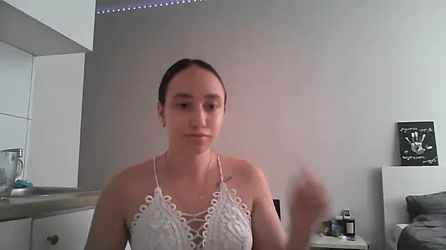 Snapshot of DarkMirel chatting on 07-31-26, 02:05 DarkMirel online show from 07-31-26, 02:05