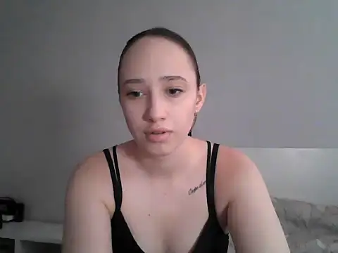 DarkMirel online show from 05-09-26, 01:03