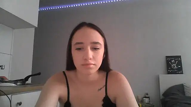 Snapshot of DarkMirel chatting on 07-10-26, 12:16 DarkMirel online show from 07-10-26, 12:16