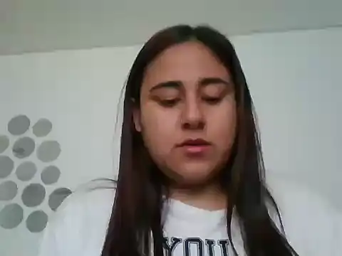 coral jey online show from 04-24-26, 05:48