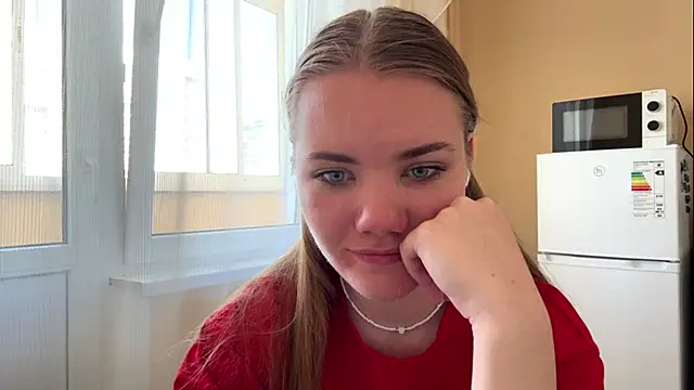 Snapshot of doana_bebriti chatting on 06-04-26, 11:37 doana bebriti online show from 06-04-26, 11:37