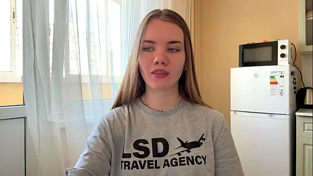 Snapshot of doana_bebriti chatting on 05-14-26, 11:40 doana bebriti online show from 05-14-26, 11:40
