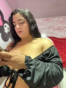 Snapshot of Paris__LS chatting on 04-15-26, 03:05 Paris LS online show from 04-15-26, 03:05