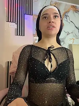 Snapshot of lia_ec chatting on 06-20-26, 02:33 lia ec online show from 06-20-26, 02:33