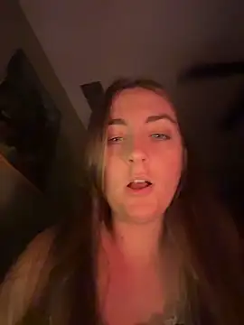 prettykitttty online show from 04-21-26, 02:47