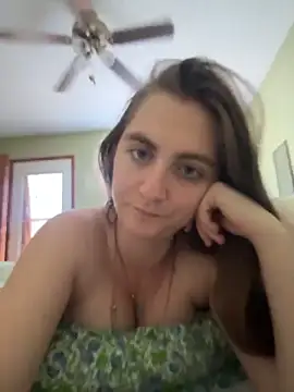 prettykitttty online show from 04-14-26, 07:30