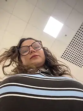 lilimip online show from 04-20-26, 09:23