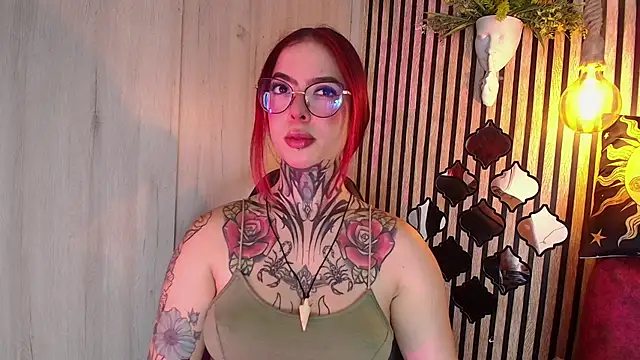Snapshot of Atenea_Red chatting on 05-16-26, 09:58 Atenea Red online show from 05-16-26, 09:58