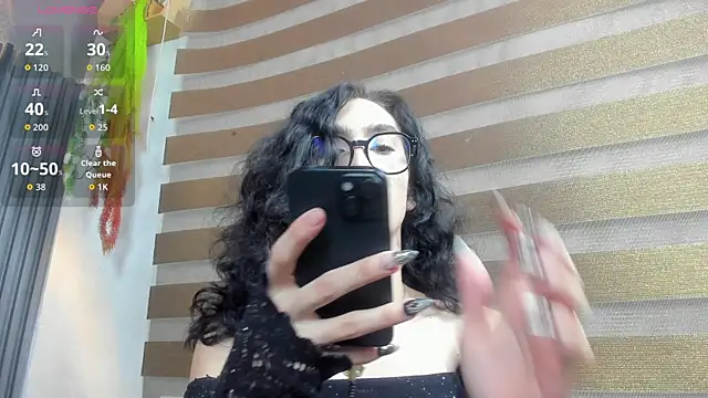 Shammy rosse online show from 07-21-26, 08:32