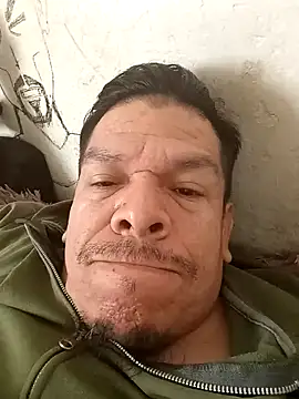 Snapshot of Oskr2024XXX chatting on 04-26-26, 06:16 Oskr2024XXX online show from 04-26-26, 06:16