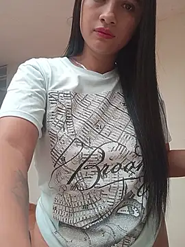 DaniellaGiraldo online show from 07-13-26, 01:43