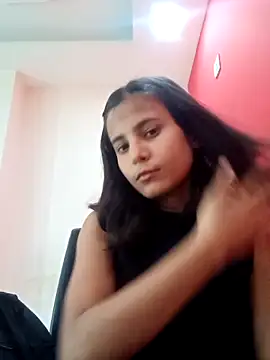 Snapshot of REEMA01990 chatting on 04-14-26, 07:46 REEMA01990 online show from 04-14-26, 07:46