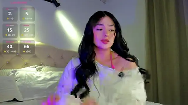 Snapshot of holly444_ chatting on 07-24-26, 03:35 holly444 online show from 07-24-26, 03:35