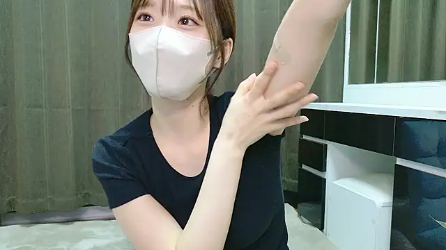 Snapshot of rei_0707 chatting on 04-21-26, 01:07 rei 0707 online show from 04-21-26, 01:07
