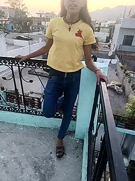 Priya7579 online show from 04-18-26, 01:13