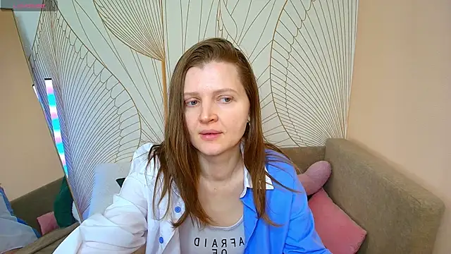Snapshot of Liza__Evans chatting on 04-24-26, 02:02 Liza Evans online show from 04-24-26, 02:02