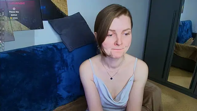 Snapshot of Liza__Evans chatting on 05-29-26, 02:06 Liza Evans online show from 05-29-26, 02:06