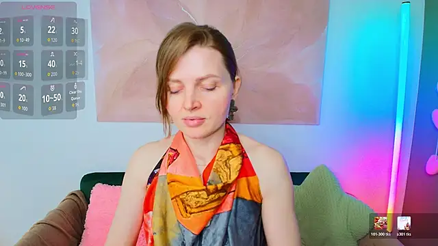 Snapshot of Liza__Evans chatting on 06-01-26, 02:12 Liza Evans online show from 06-01-26, 02:12