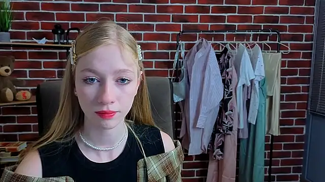 TerriiMiller online show from 04-24-26, 09:33