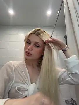 Snapshot of _Miray___ chatting on 06-05-26, 12:44 Miray online show from 06-05-26, 12:44