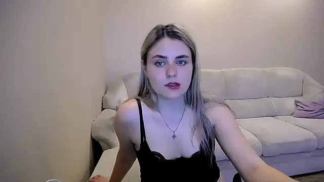 Snapshot of _shy_sabrina__ chatting on 05-21-26, 04:26 shy sabrina online show from 05-21-26, 04:26