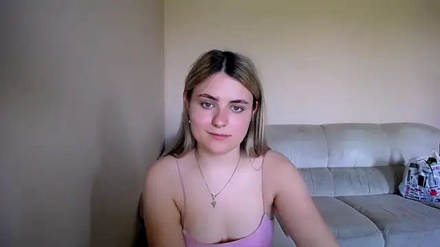 Snapshot of _shy_sabrina__ chatting on 05-22-26, 11:08 shy sabrina online show from 05-22-26, 11:08