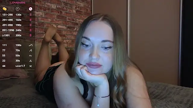 LeryKiss online show from 04-18-26, 02:08