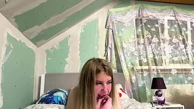 Skinny girl  online show from 05-29-26, 07:09